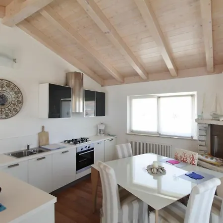 Villa Istrian With Unique Sea View